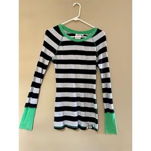 Woman’s long sleeve shirt